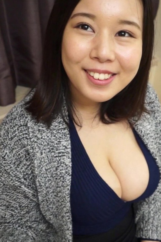 デカすぎる……。爆乳むちむち人妻さんがこっそり不倫。 - FANZAアダルト動画レビュー